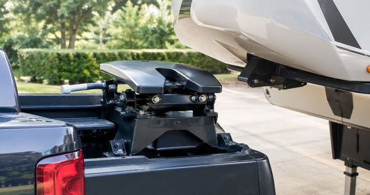 How much does it cost to install a fifth wheel hitch?