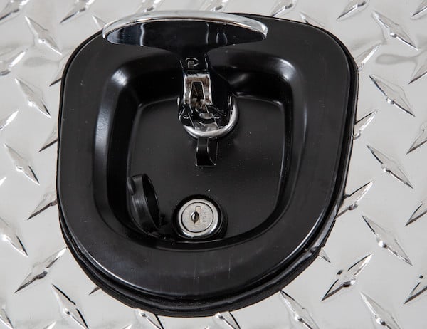 Buyers Aluminum Step Box - Heavy Duty - Diamond Tread - 24 x 28 x 18 Inches