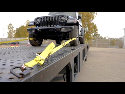 VULCAN Complete Axle Strap Tie Down Kit with Wire Hook Ratchet Straps - Classic Yellow