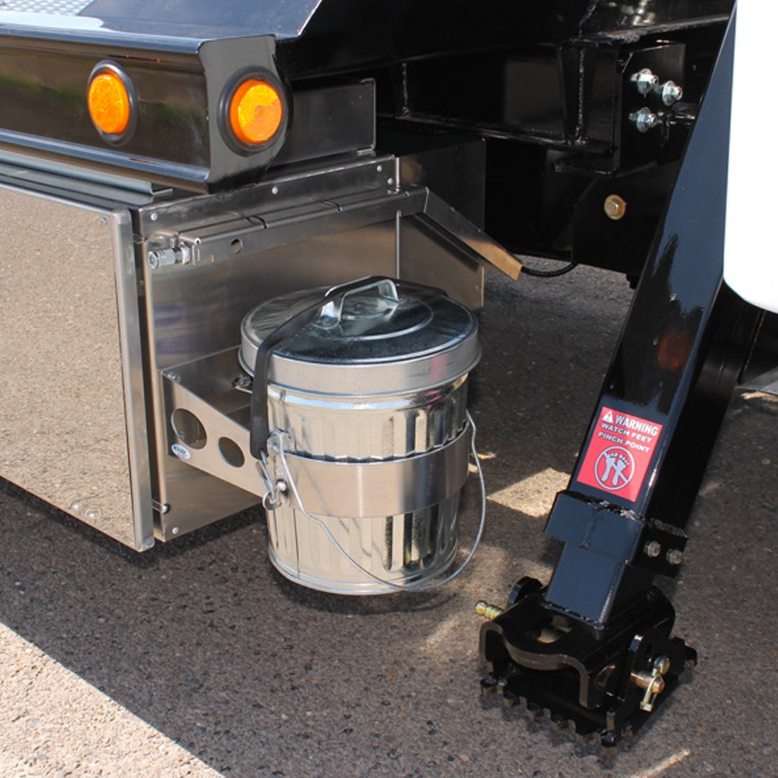 In The Ditch 4 Gallon Trash Can Mounts For Carriers